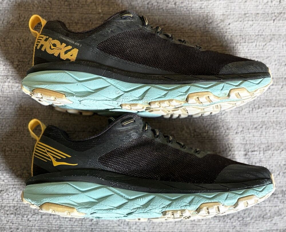 Hoka One One Challenger Sneaker Black Shoes ATR 5 1104094-AASN Women's Size 8.5